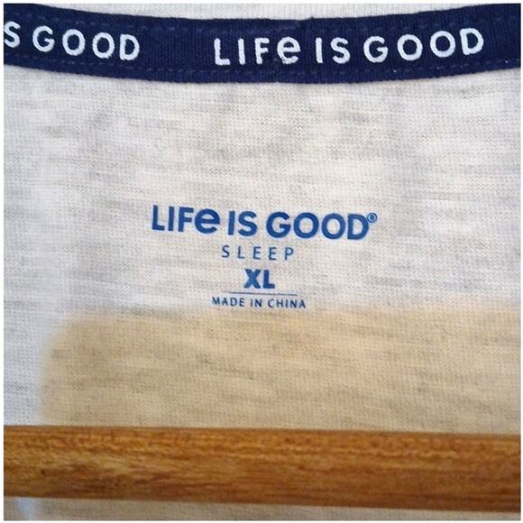 Life is Good one love tennis racket sleep shirt - Picture 3 of 5